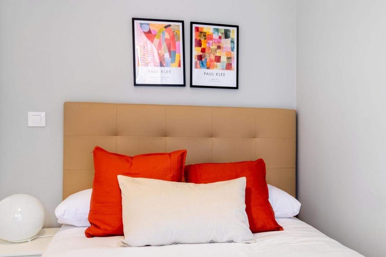 2 Bedrooms 1 Bathroom Furnished - Lavapies - Modern - Mintystay Madrid Exterior photo